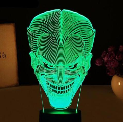Lampe LED 3D USB Multicolore Tête de Joker -  - 7
