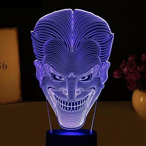 Lampe LED 3D USB Multicolore Tête de Joker -  - 3