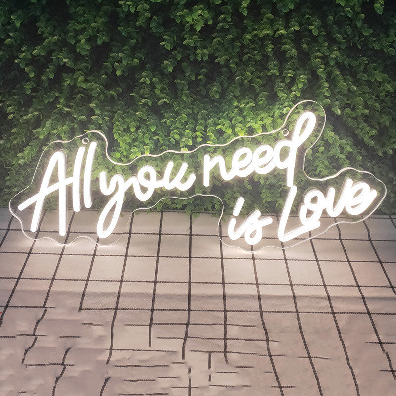 Néon "All You Need is Love" - Une Déclaration Intemporelle - NeonMagic✨