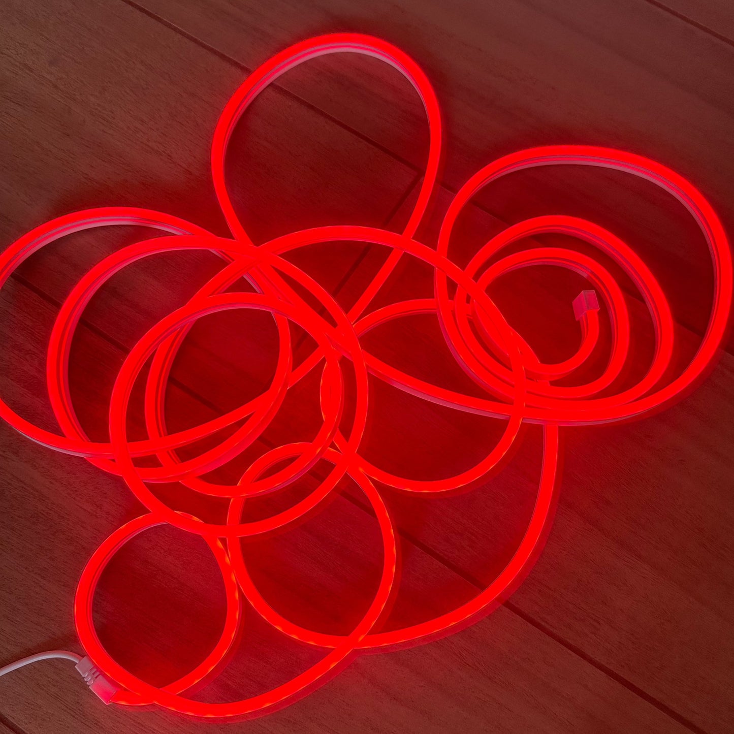 Bande néon LED intelligente avec musique et contrôleur - NeonMagic - rouge
