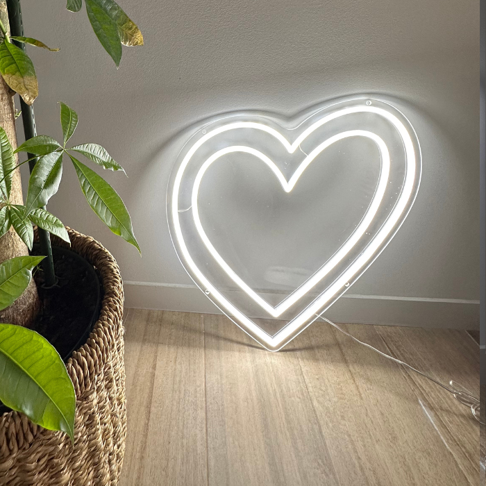 Néon Chambre Double Cœur Blanc – Éclairez avec Amour - NeonMagic✨ néons sur mesure