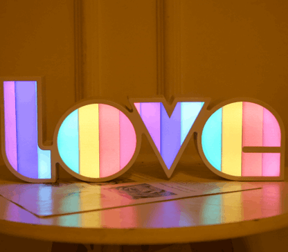 Lampe personnalisée LED sur mesure 'Love'- Ajoutez une touche d'amour - NeonMagic✨