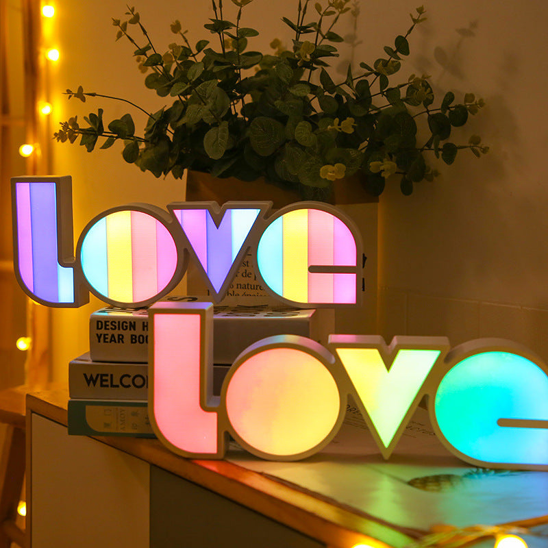 Lampe personnalisée LED sur mesure 'Love'- Ajoutez une touche d'amour - NeonMagic✨